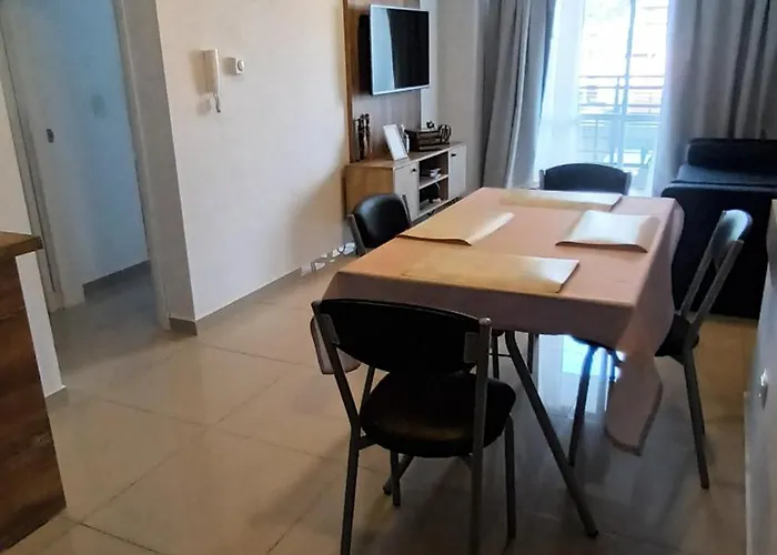 Edificio Leonardo, 5to piso